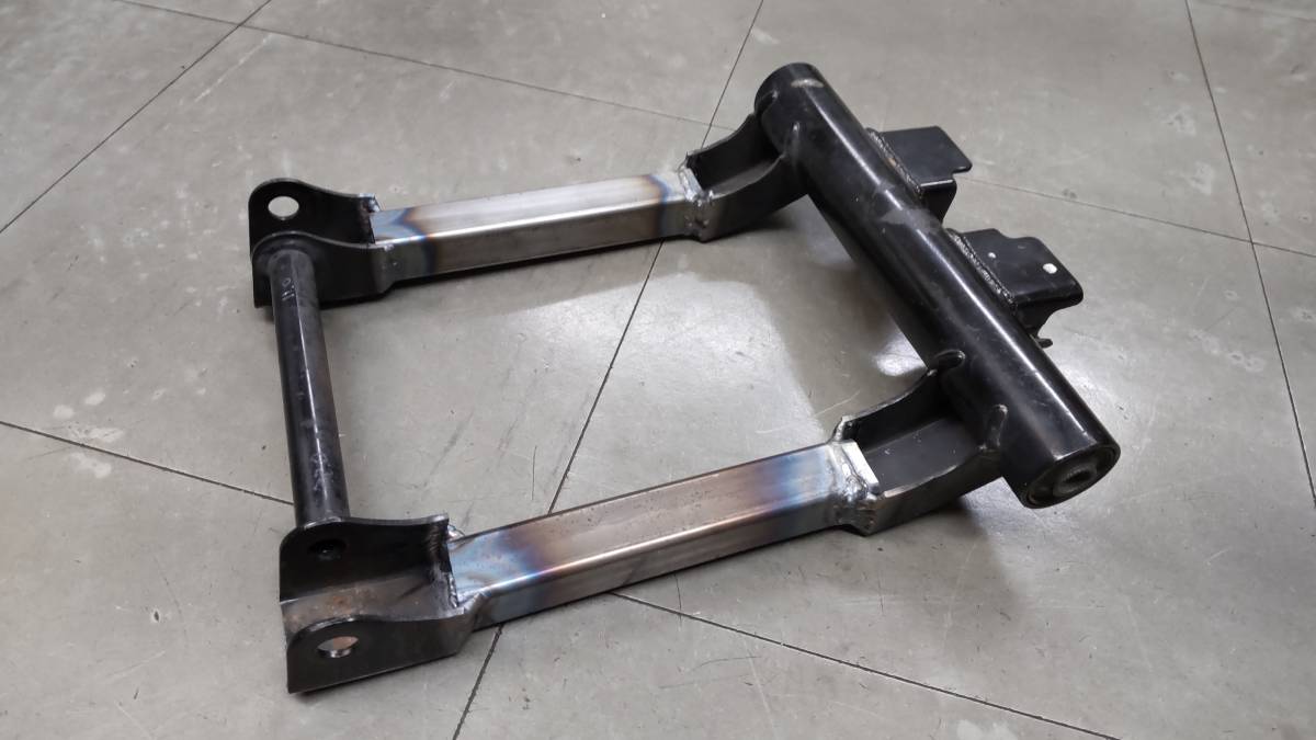 ☆アドレスV125 ロングエンジンハンガー ロンホイロンスイ受注製作☆拍卖