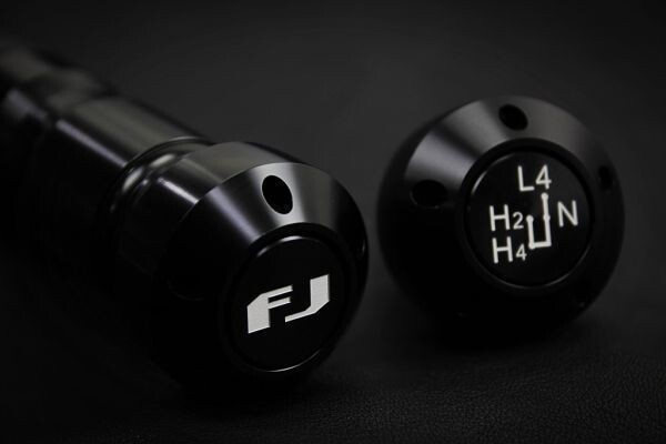 US直輸入 FJクルーザー アルミビレット トレイルチーム シフトノブ AT車 ブラック 2007年~2015年 USDM TOYOTA トヨタ カスタム bv2950拍卖