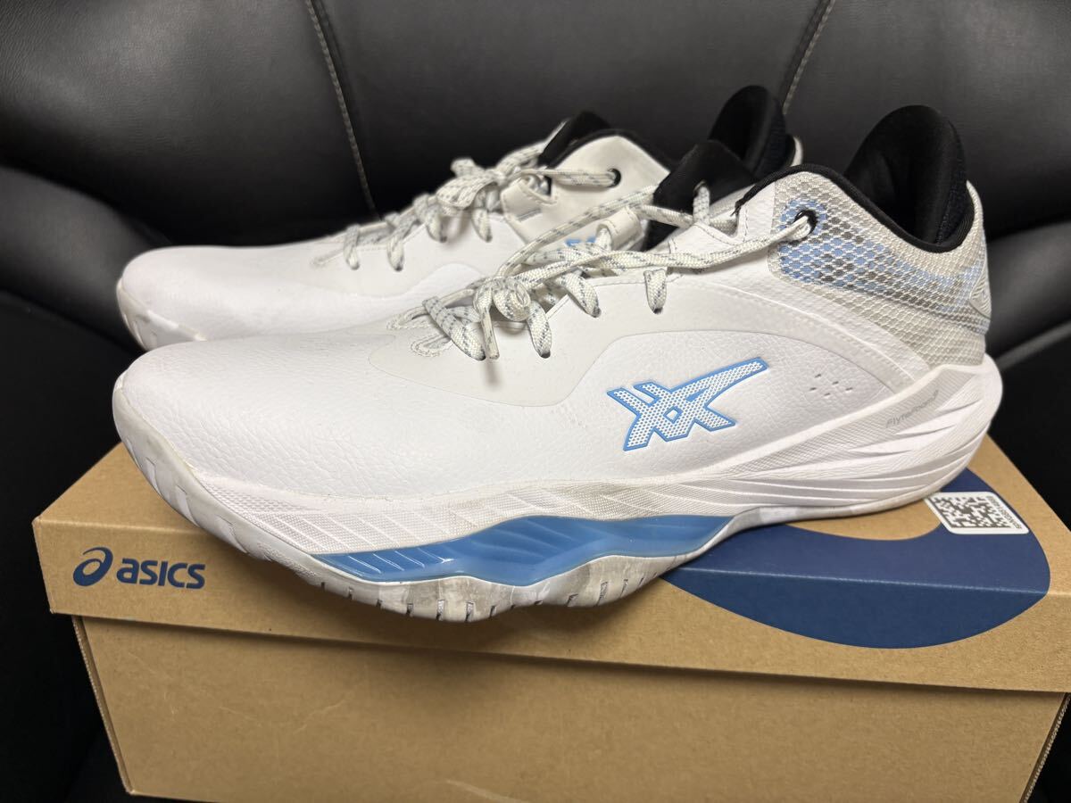 アシックス NOVA SURGE LOW バスケットボールシューズ 32cm 14インチ拍卖