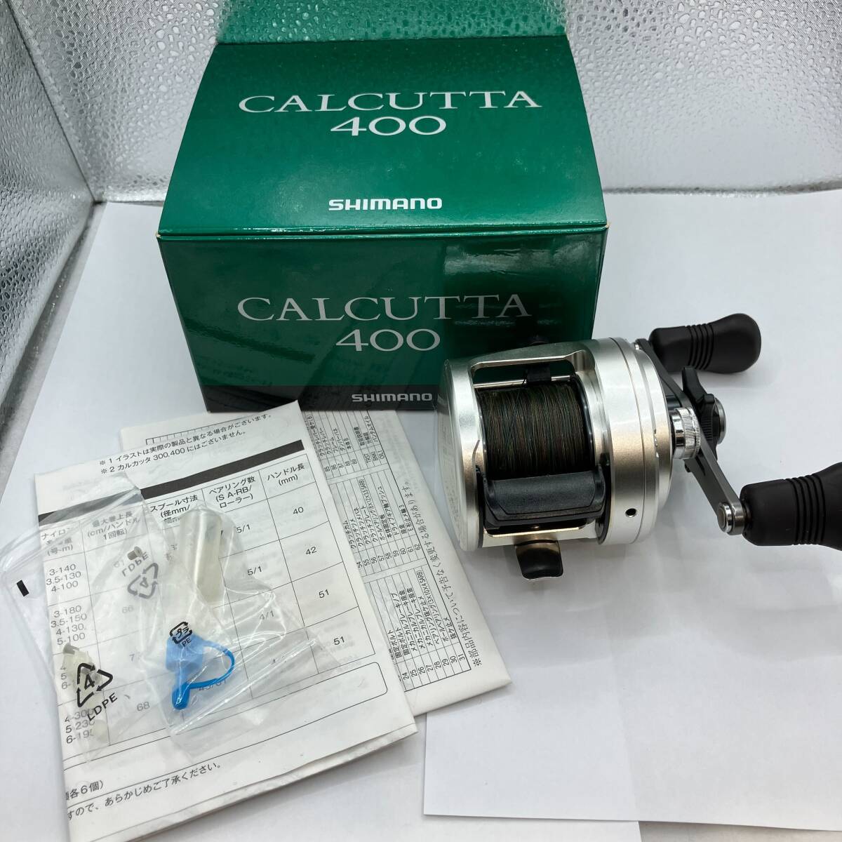 【76】SHIMANO シマノ 13カルカッタ400 03098 CALCUTTA 右ハンドル★ベイトリール★箱付き 釣り具 中古拍卖