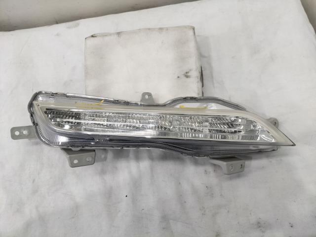 MA36S スズキ ソリオ バンディット Fリミテッド 平成29年 純正 右 デイライト スタンレー:W2847拍卖