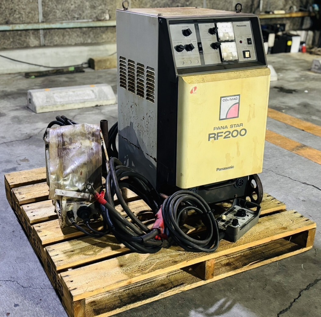 通電動画有★ Panasonic パナソニック 半自動溶接機 PANA STAR RF200 YD-200RF 200V 1993年製 ※ジャンク品扱い 領収OK h1011-6拍卖