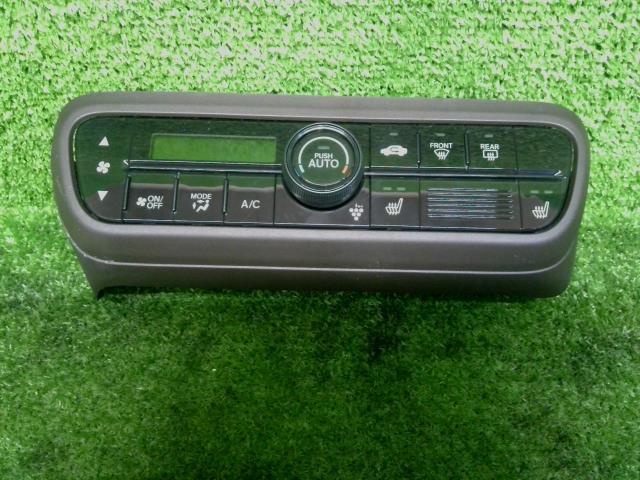 ★N-WGN 6BA-JH3 クーラースイッチパネル L 79601-TKR-961ZA★拍卖