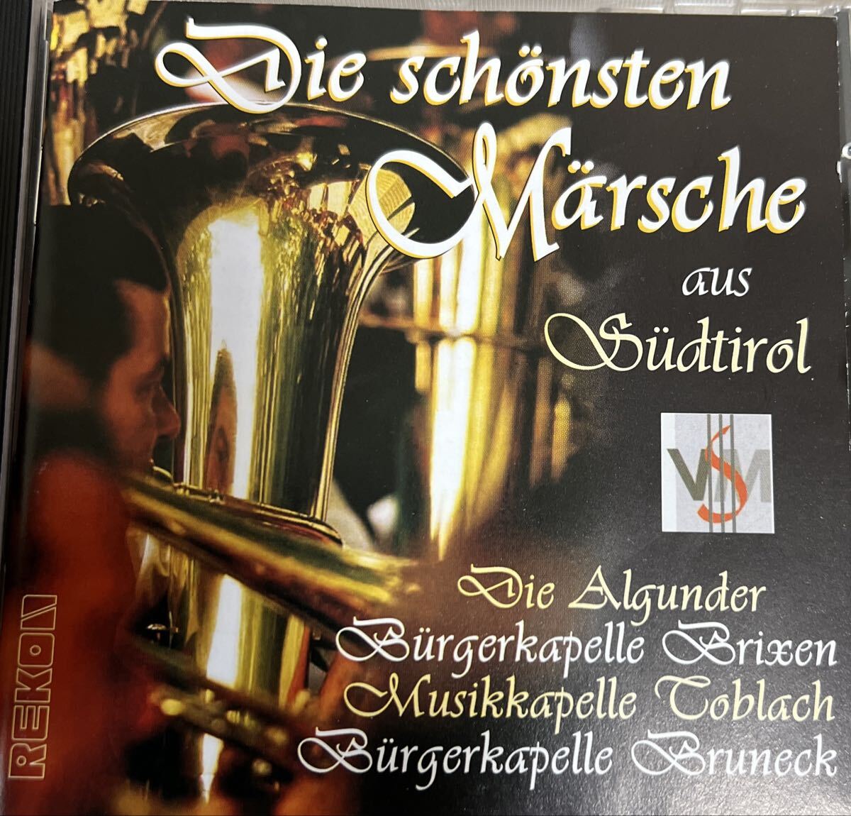 4つの演奏団体による南チロルの最も美しい行進曲拍卖
