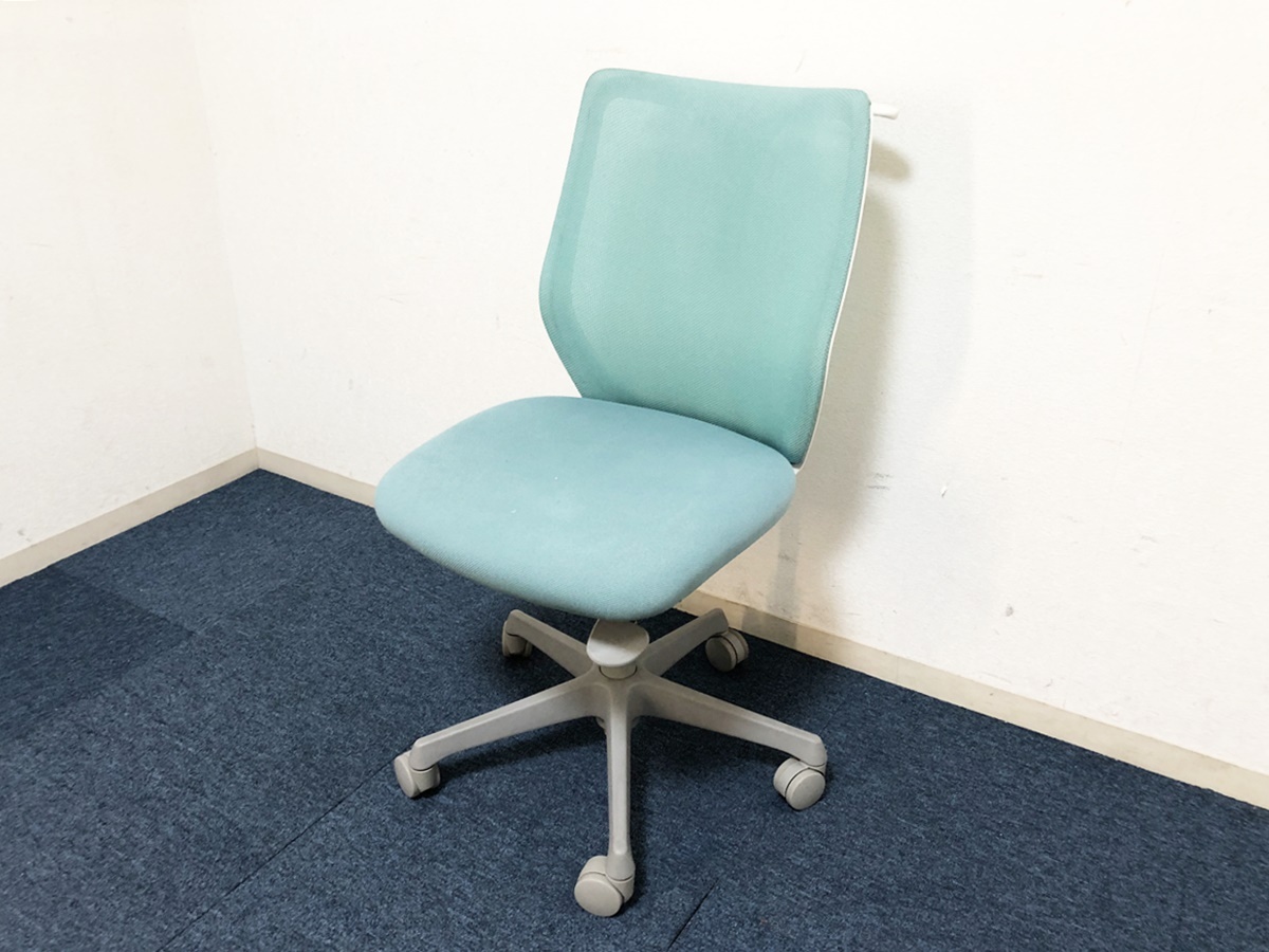 OKAMURA オフィスチェア CG12WR FZK6 肘無しハンガー付き ホワイトフレーム メッシュチェア 座面昇降・ロッキング機能 オカムラ拍卖