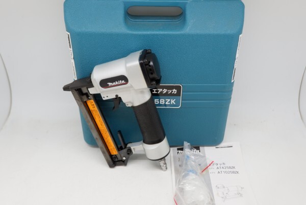 マキタ 常圧エアタッカ AT425BZK 打込み確認済み拍卖