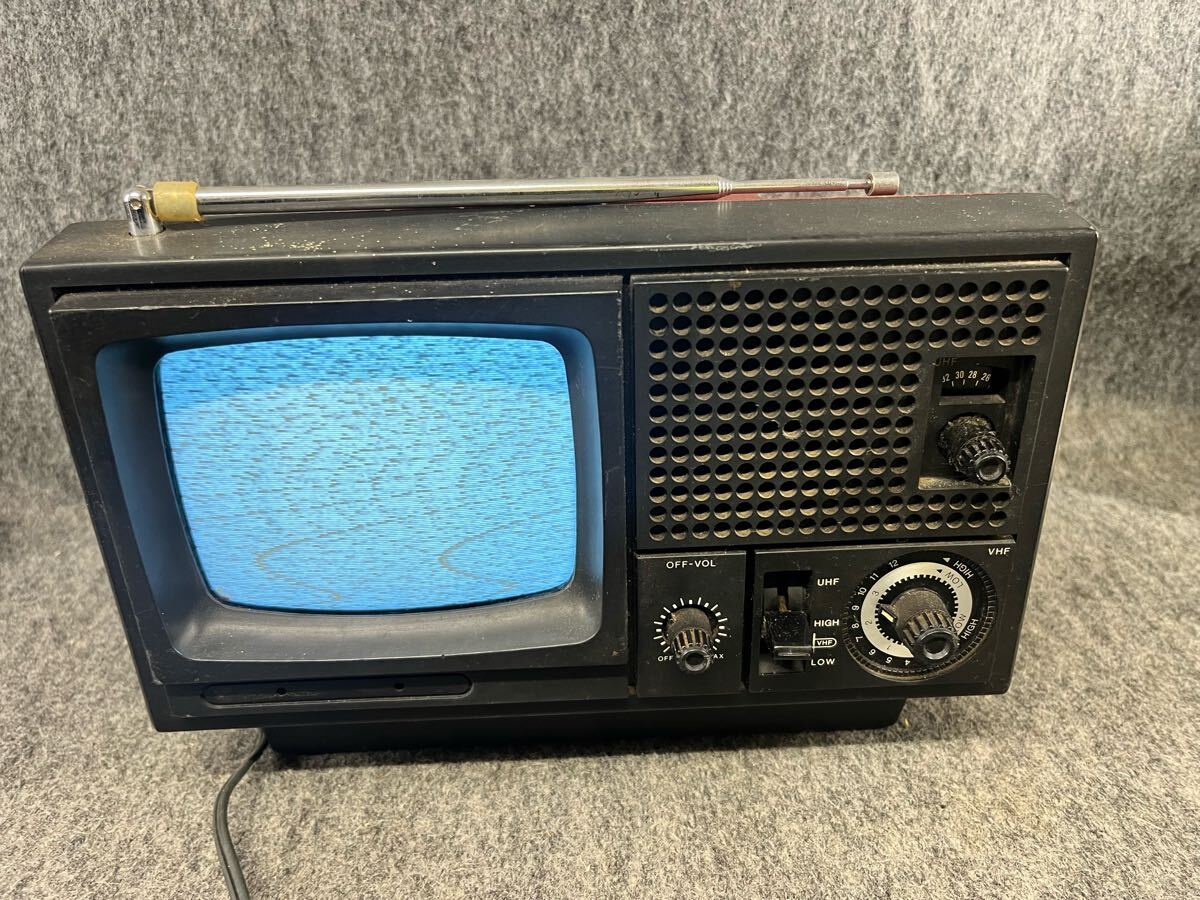 ビクター Victor ブラウン管テレビ TV 白黒 当時物 昭和レトロ ビンテージ 赤 5T-26 拍卖