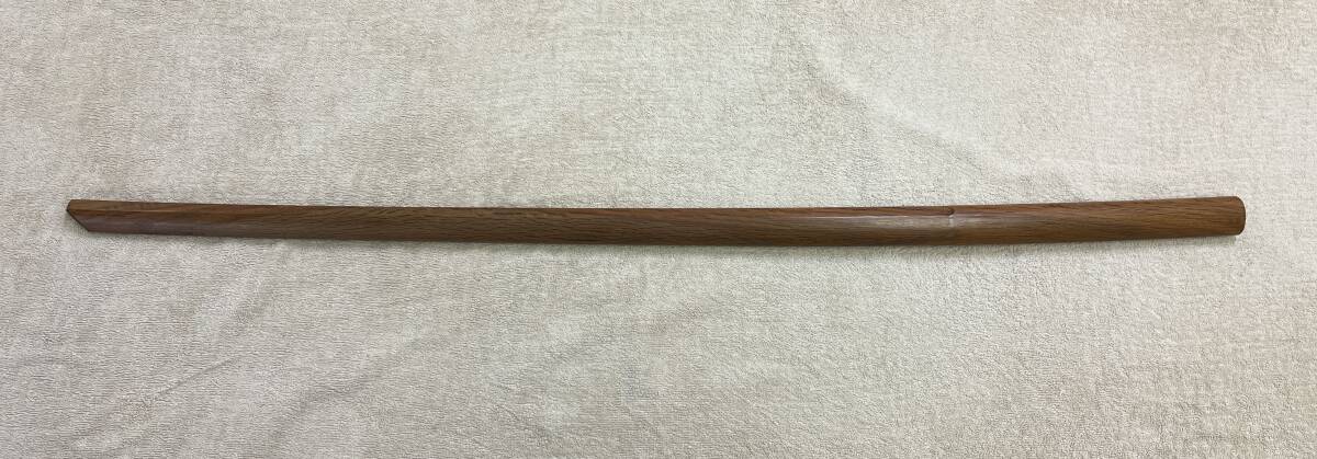 【送料無料】新陰流 赤樫木刀 101.5cm 575g 桜十字印 剣術 古武道 古武術拍卖
