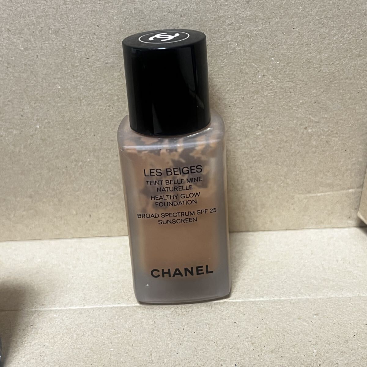 CHANE レ ベージュ タン ベル ミン ナチュレル ヘルシー グロウ ファンデーション シャネル @YM3拍卖