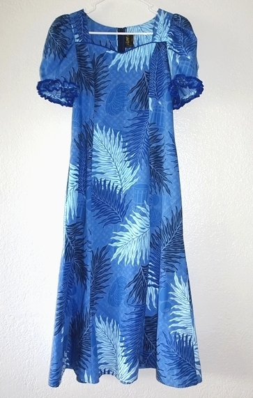 新古品●ハワイ フラ ムームー 青×シダ柄 M●AMY Lee拍卖