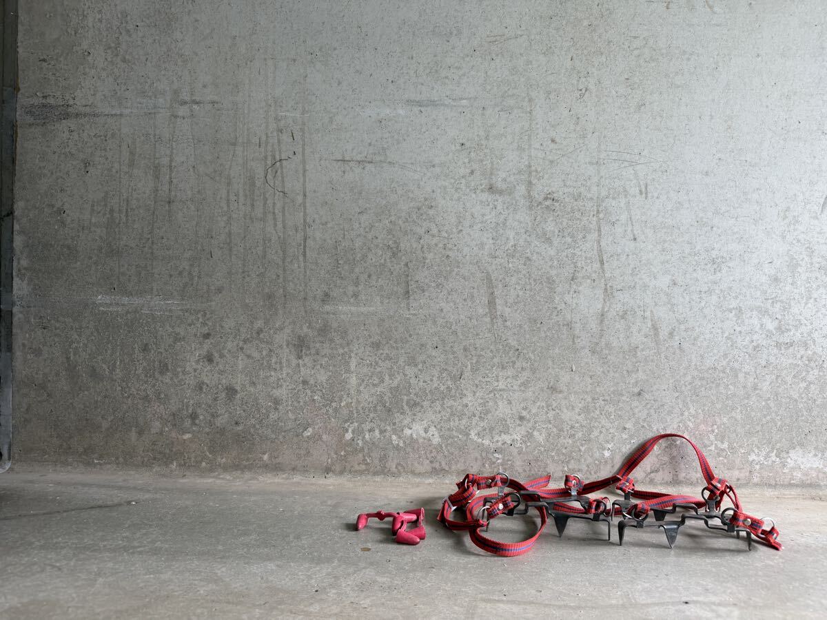 アイゼン 登山用品 雪山 スノーシュー かんじき拍卖