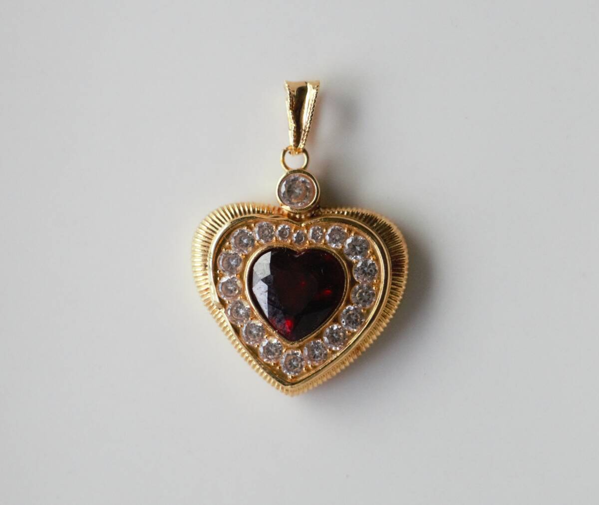 天然石 ガーネット CZ 18K ハート ペンダントトップ 拍卖