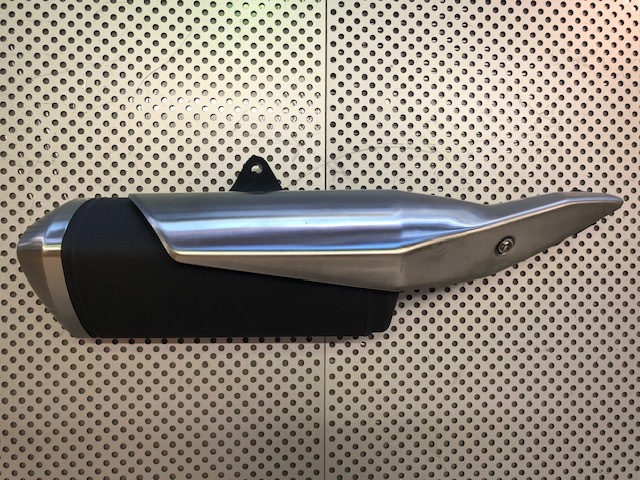 スズキ GSX250R(DN11A)用ノーマルサイレンサー拍卖