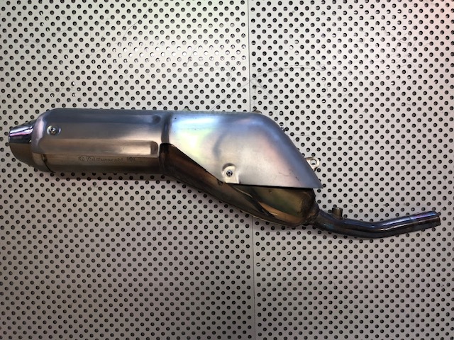 カワサキ KLX250・DトラッカーX(LX250V)用ノーマルサイレンサー拍卖