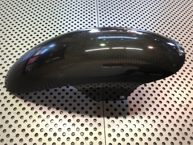 カワサキ ゼファー750用 コワース製 カーボンフロントフェンダー拍卖