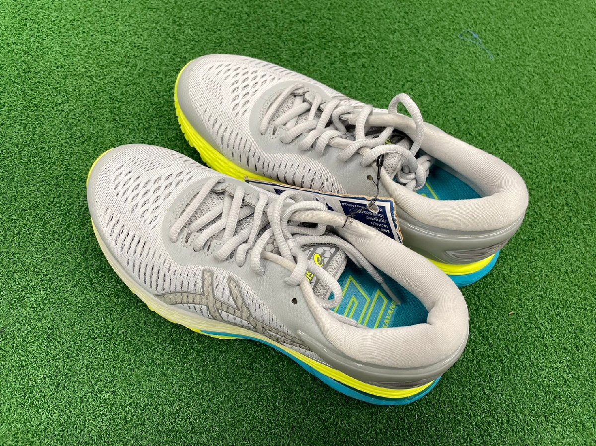 【未使用】アシックス GEL-KAYANO25 レディースランニングシューズ 品番:1012A026(021) 22.5cm拍卖