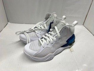 【未使用】アシックス ノヴァサージ 25.5㎝ 1061A027-100 バスケットボールシューズ拍卖