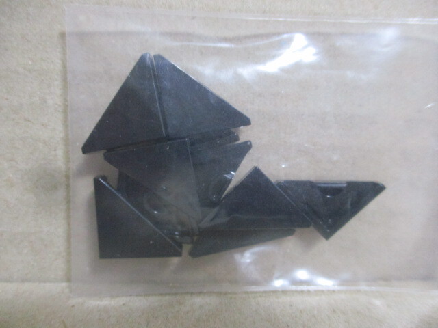 レゴ パーツ 三角タイル 黒10個 新品拍卖
