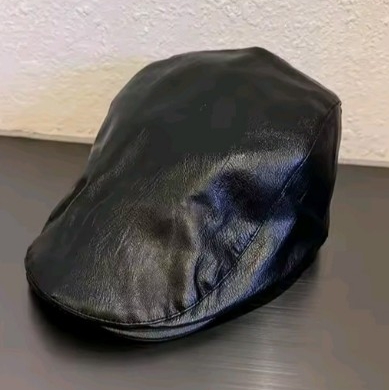新品 PUレザー キャスケット ハンチング 帽子 キャップ 黒 ユニセックス メンズ レディース 拍卖