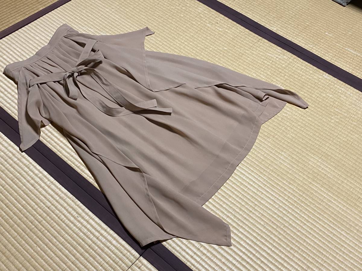 interlineaire★ベージュ ロングスカート 裾丈違い拍卖