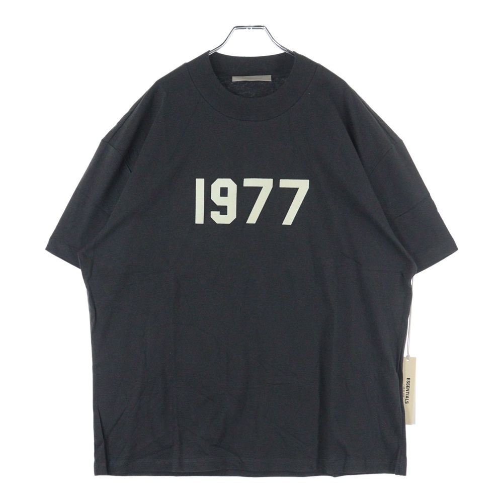FEAR OF GOD ESSENTIALS フィアオブゴッド エッセンシャルズ S/S T-SHIRT 1977 フェルトロゴ 半袖Tシャツ グレー拍卖