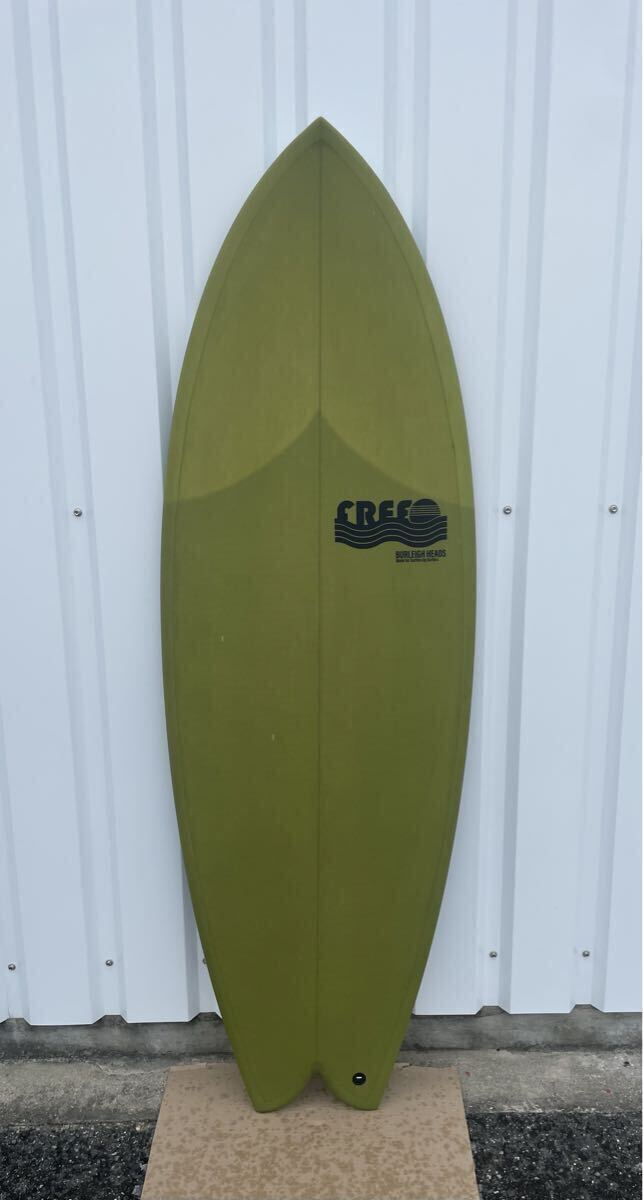 新品!未使用!バーレーヘッズ発オルタネ系NEW BRAND FREE SURFBOARDS ! FIRE BALL QUAD FISH OLIVE TINT 5’6” 31.35L EPS FCS2拍卖