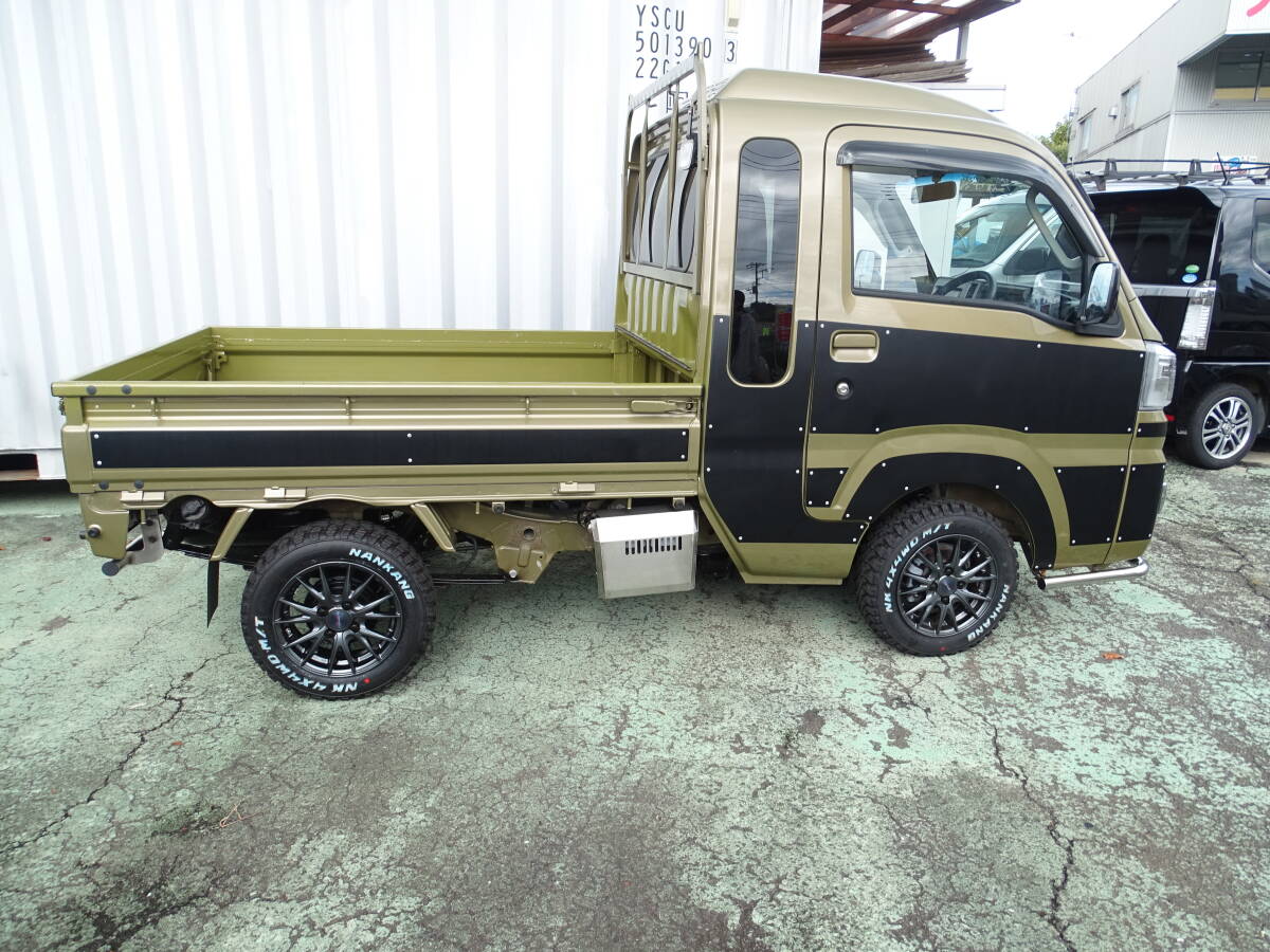 1円~S500P S510P ダイハツハイゼット トラック 前期後期 バッテリー カバー標準 ジャンボ フラット表面ステンレス製 純正差し替え装着拍卖