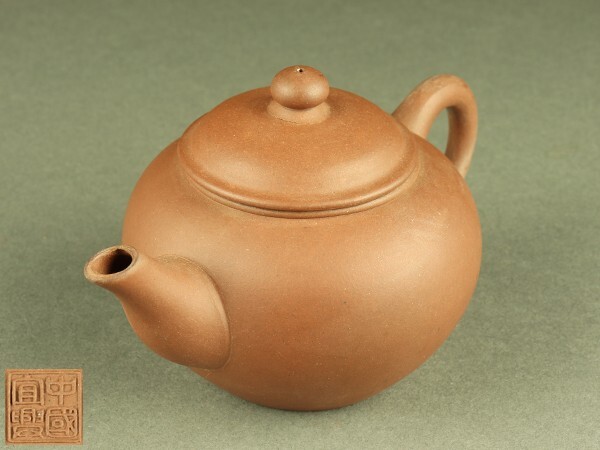 【宇】KA007 唐物 中国宜興 大振 朱泥急須 多孔口 煎茶道具拍卖