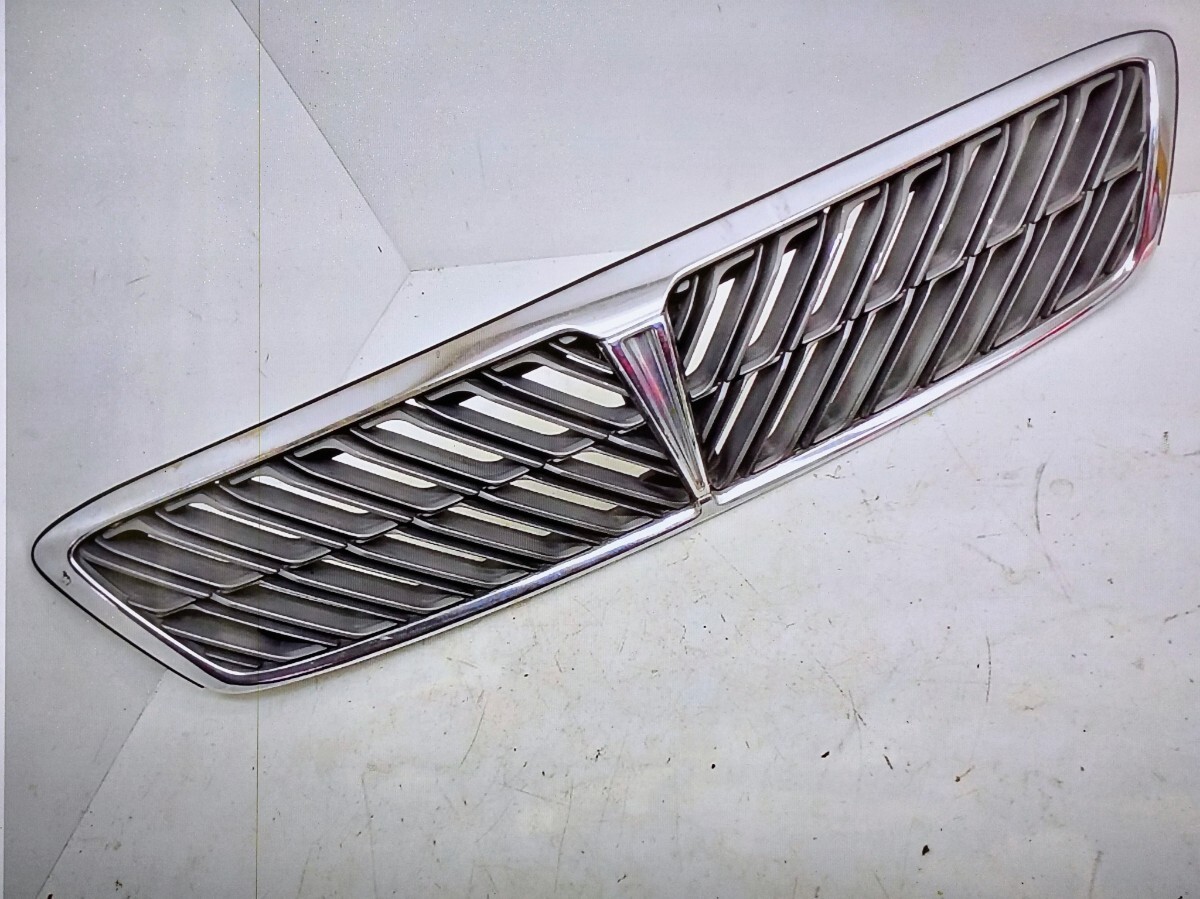 JDM 日産 ローレル C35 メダリストフロントグリル 純正 No.6083拍卖