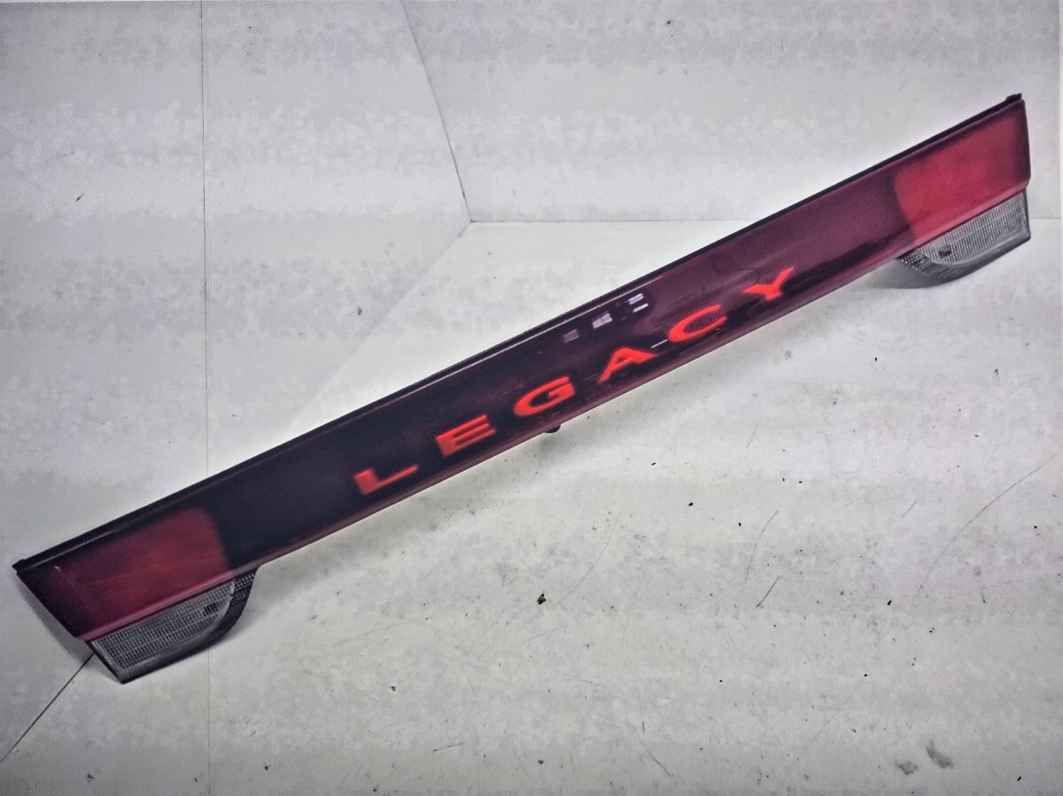 JDM スバル レガシィ BD5 セダン テールゲート センターガーニッシュ 純正 No.2809拍卖
