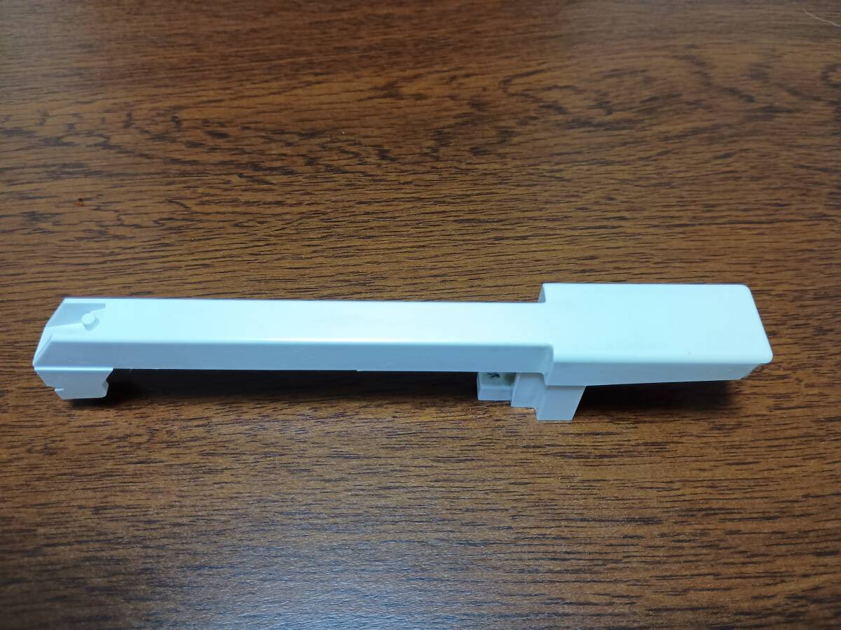 【Roland純正】ホワイトキー “G” 白鍵 (Style 28W) αJUNO-2 取り外し品 / Juno-2・HS-80・JX-8P・JX-10・D-50 他対応 / P/N 22575211拍卖