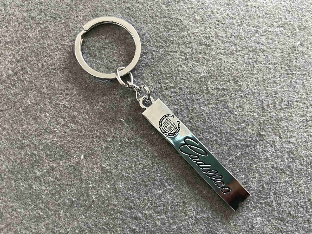 キャデラック Cadillac 232番 キーホルダー オシャレ キーリング メンズ レディース兼用 高級感 車鍵アクセサリー拍卖