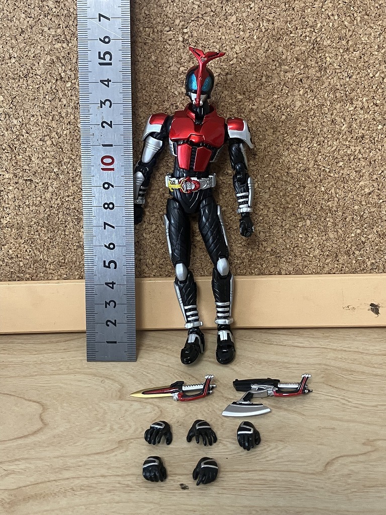 【中古品】仮面ライダー カブト SHフィギュアーツ フィギュア拍卖