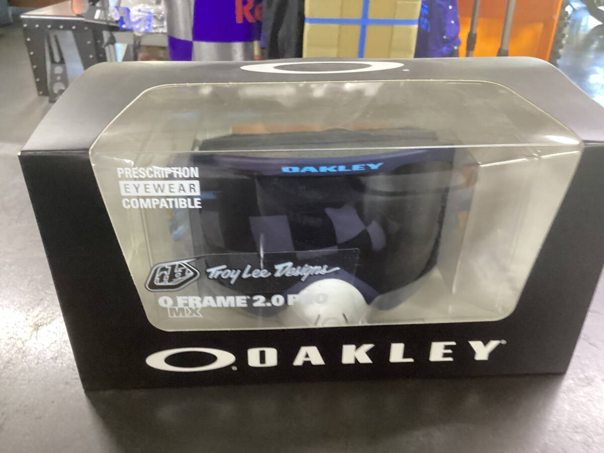 OAKLEY OFRAME2.0PRO MX Troy Lee Designs 未使用拍卖