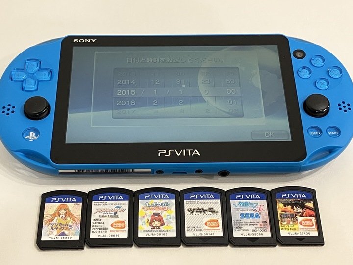 【K32059】☆ソフト6点おまけ☆ PSVITA PCH-2000 起動のみ確認 初期化済み ジャンク品 中古品 ※佐川急便60サイズ 同梱不可商品拍卖