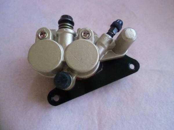 NSR50、NS-1タイプ フロントブレーキキャリパー 95mmピッチ拍卖