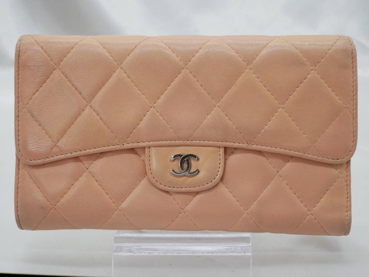 CHANEL シャネル マトラッセ ココマーク 三つ折り長財布 ライトピンク レザー ラムスキン ふかふか拍卖