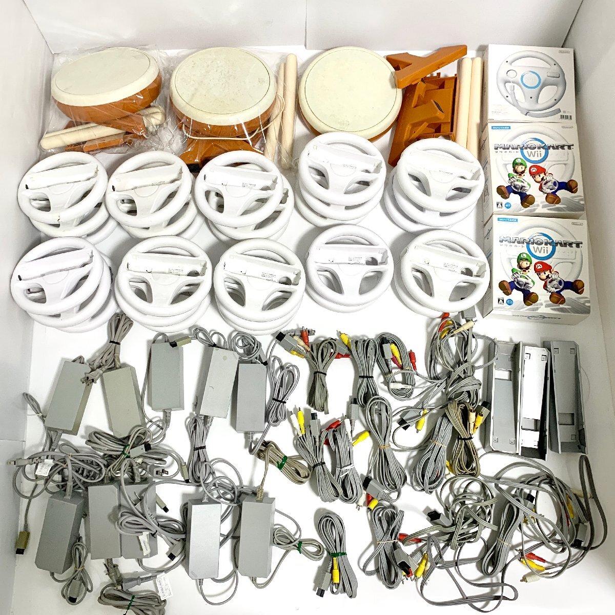 Wii 付属品 周辺機器 まとめ 140サイズ 動作未確認 ジャンク ハンドル スタンド ACアダプタ AVケーブル タタコン 等拍卖