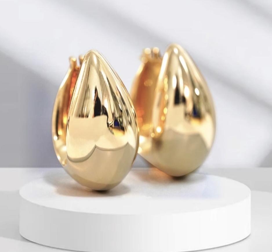 K18YG WG ティアドロップ 雫 ピアス【L】ボリューム 中空ピアス イエローゴールド ぷっくり YG ドロップ型 涙型 18K 18金 リングピアス拍卖