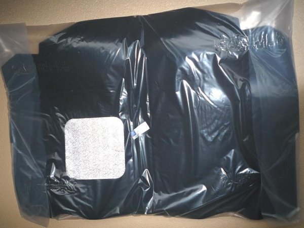 ★W124 Eクラス 純正ボンネットインシュレーター 1246800025拍卖