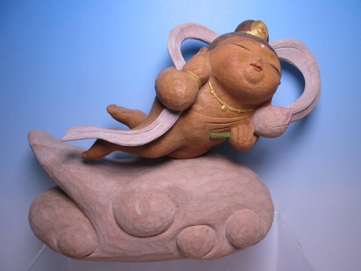 ☆小林愚童 木彫 彩色 『雲中 わらべ観音』28cm 共箱 蓮の花と愛らしいわらべ観音様 飛騨高山拍卖