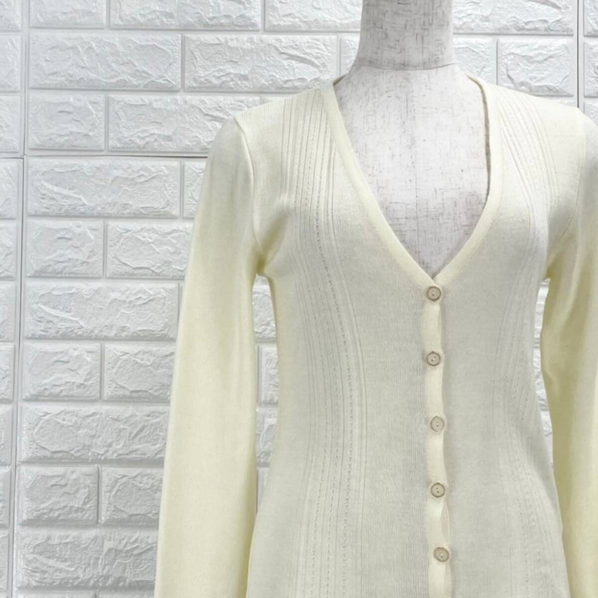【A3533】INED イネド カーディガン レディース アイボリー 長袖 Vネック きれいめ シンプル エレガント カジュアル 春秋 Mサイズ拍卖