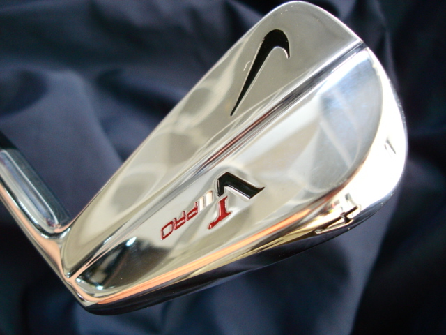 奇跡の極上美品 !!!◆◆ NIKE VR PRO BLADE FORGED ④番アイアン ◆◆ タイガーウッズ !!!拍卖