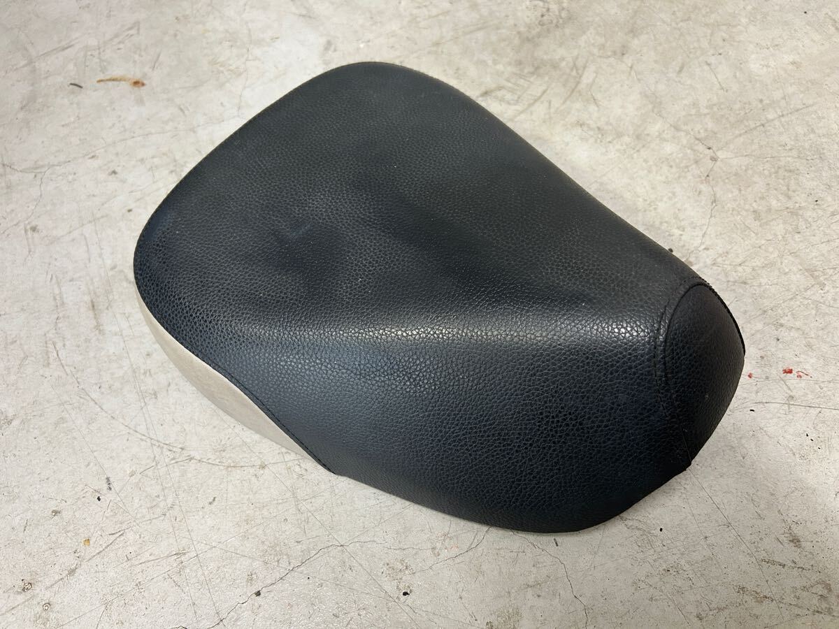 ホンダスーパーカブAA04純正シート拍卖