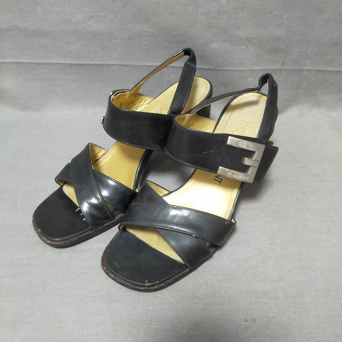 ▲ 10/9 295591 YVES SAINT LAURENT イブサンローラン レディース ヒール サンダル ブラック 黒 36 YSL拍卖