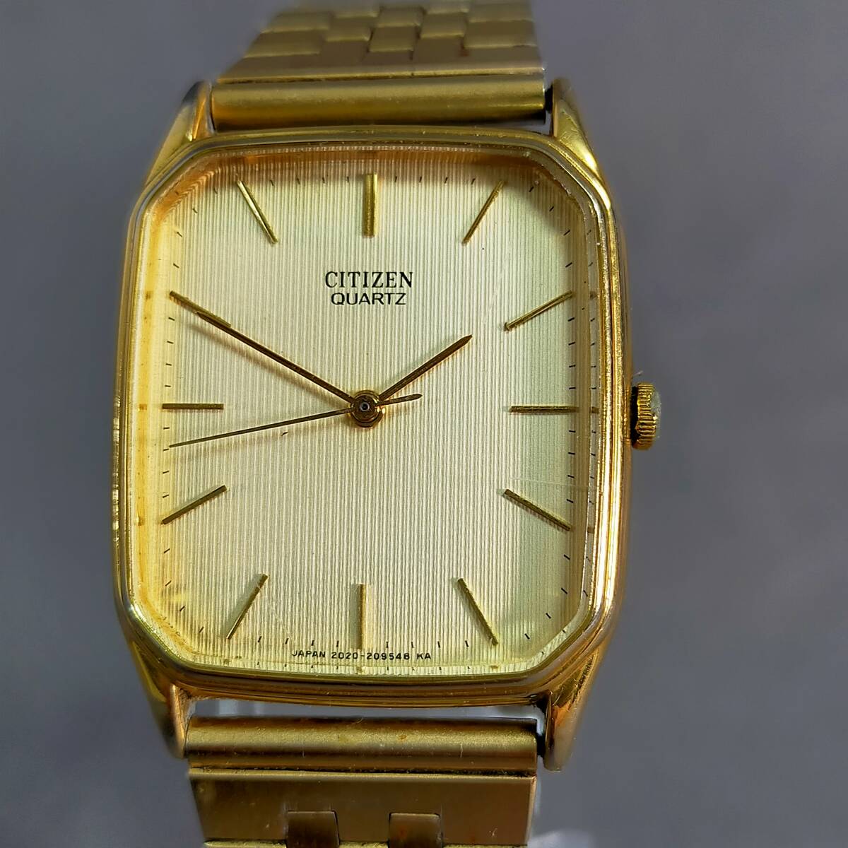576/24 GJ71208 CITIZEN シチズン QUARTZ 2030-204638 3針 スクエア型 メンズ 腕時計 USED 現状品拍卖