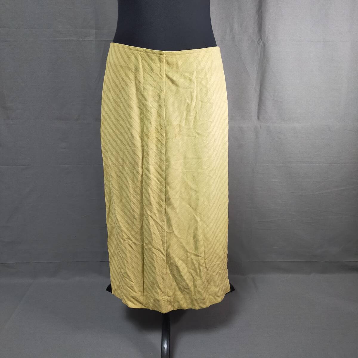 5710/21 GJ71993 MISSONI ミッソーニ ボトムス スカート ベージュ レディース サイズ46 古着 現状品拍卖