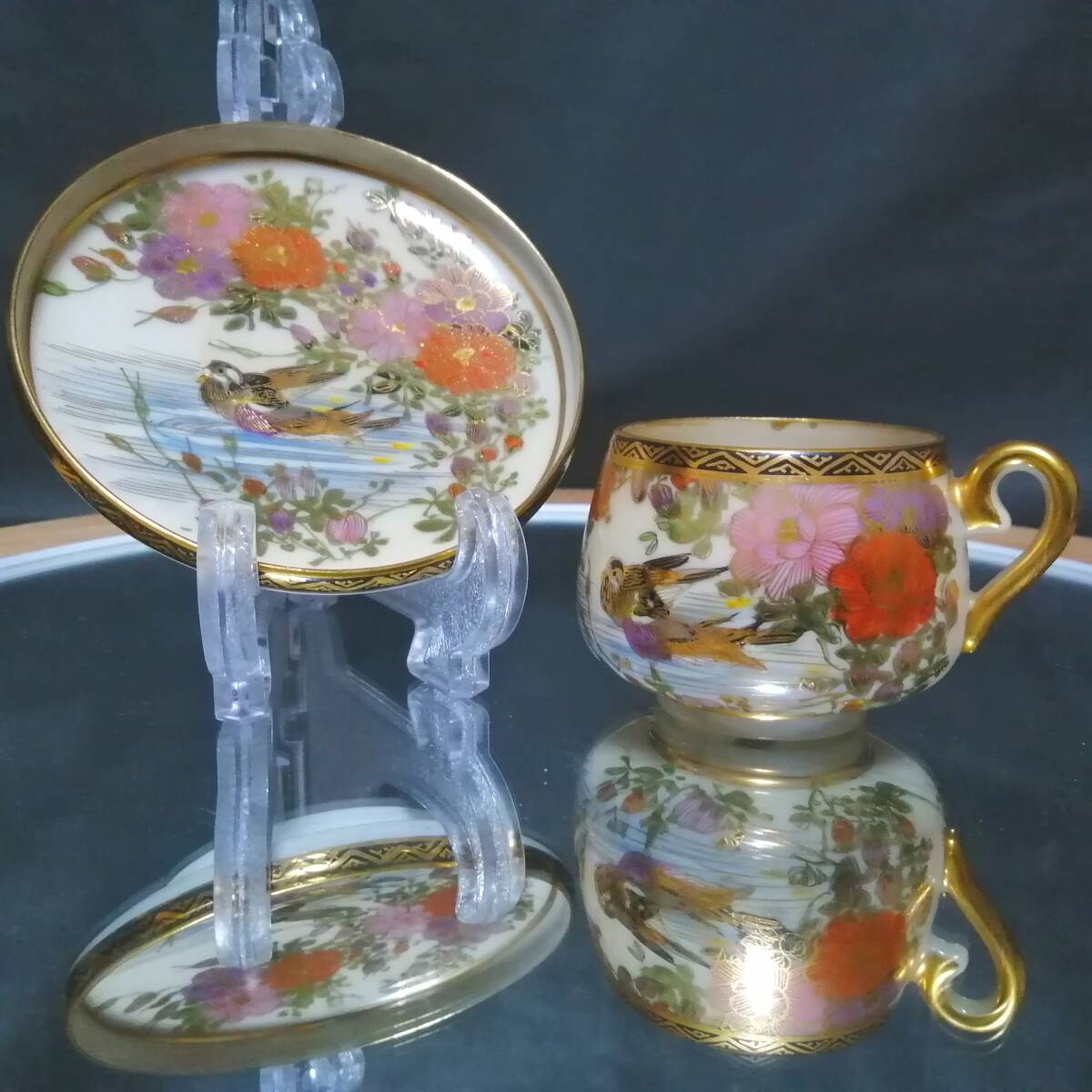 オールドニッポン◇里帰り 源山 花鳥風月紋 カップ&ソーサー キャビネット 明治期 薩摩焼 草花図 オールドニッポン拍卖