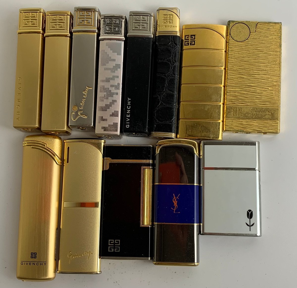 1000円スタート【R】■着火未確認 ガスライター ジバンシィ イヴサンローラン ジャンク 喫煙具 現状品 13点 まとめ★okoy4140119/f9100拍卖