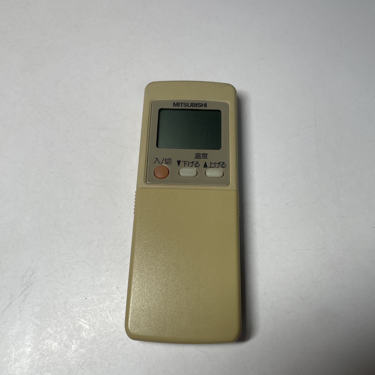 (p4)MITSUBISHI 三菱 エアコン リモコン GP82拍卖